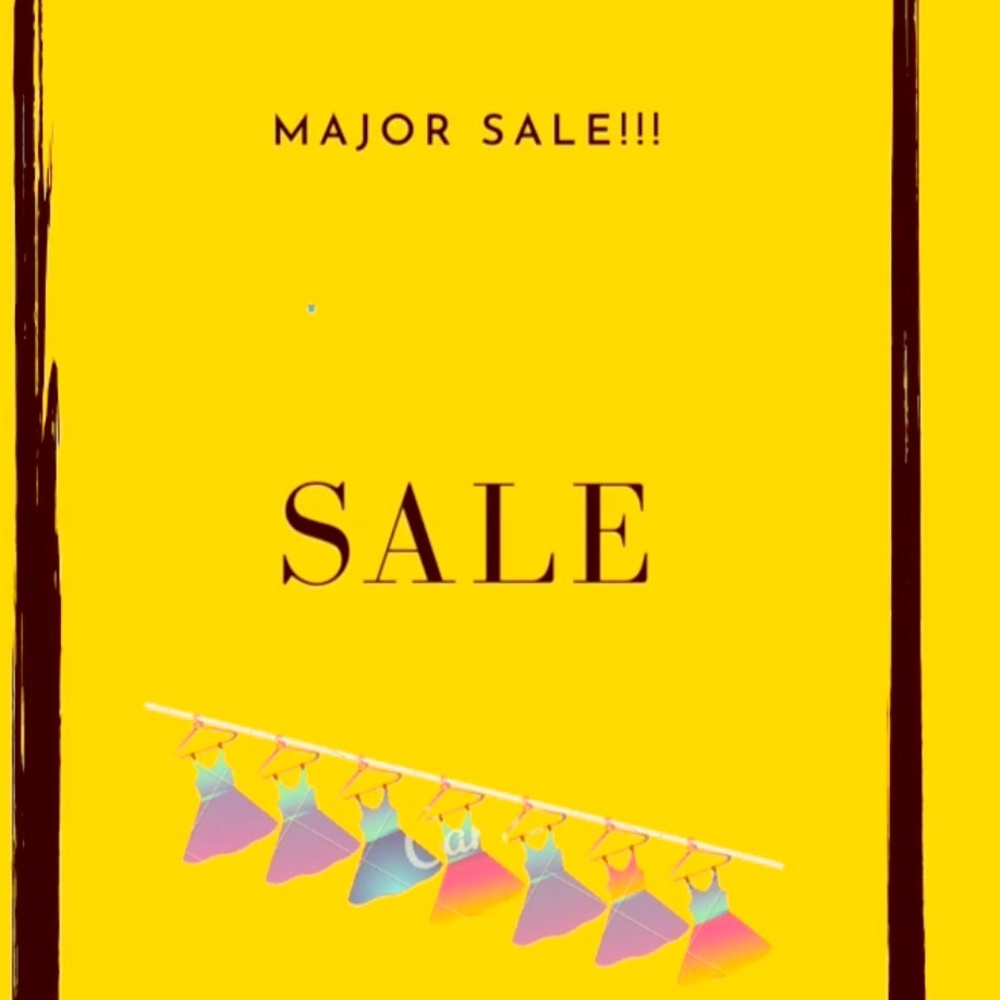 Sale!! Everything must go!! Make an offer 🥰